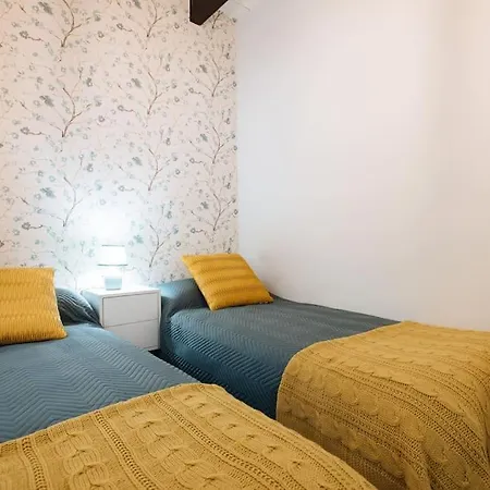 Lejlighed Ad2b Apartment, 300m From Cathedral With 2br *