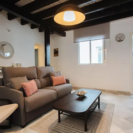 Lejlighed Ad2b Apartment, 300m From Cathedral With 2br