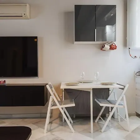 Apartamento Ad2b Apartment, 300m From Cathedral With 2br