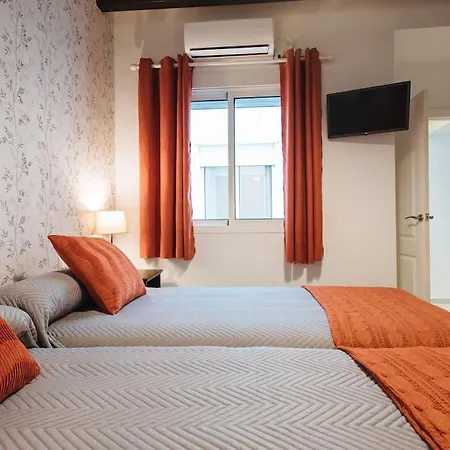 Ad2b Apartment, 300m From Cathedral With 2br Apartamento